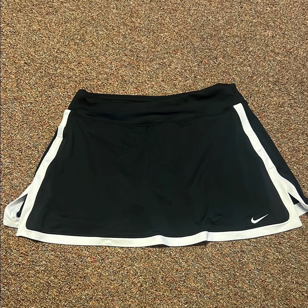 Nike Drifit Black Skort w White Accents Size Small